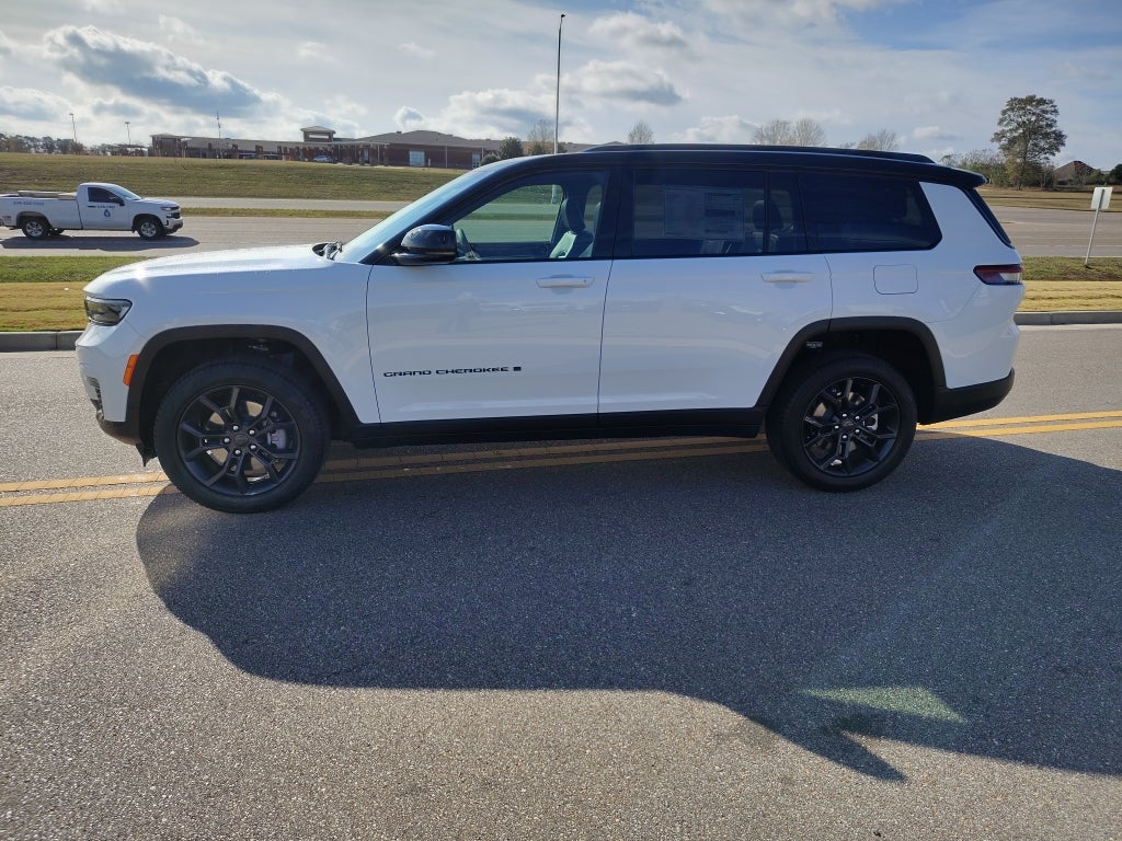 2025 Jeep Grand Cherokee L GRAND CHEROKEE L LIMITED 4X4