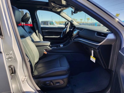 2025 Jeep Grand Cherokee L GRAND CHEROKEE L LIMITED 4X4