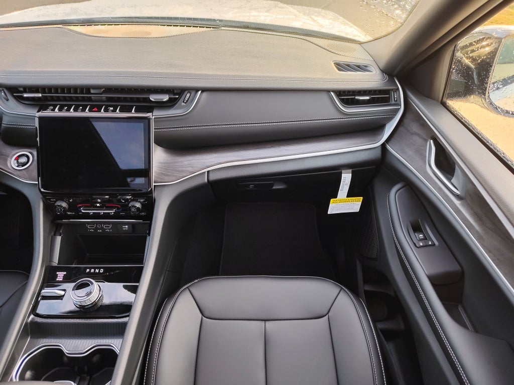 2025 Jeep Grand Cherokee L GRAND CHEROKEE L LIMITED 4X4