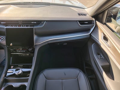 2025 Jeep Grand Cherokee L GRAND CHEROKEE L LIMITED 4X4