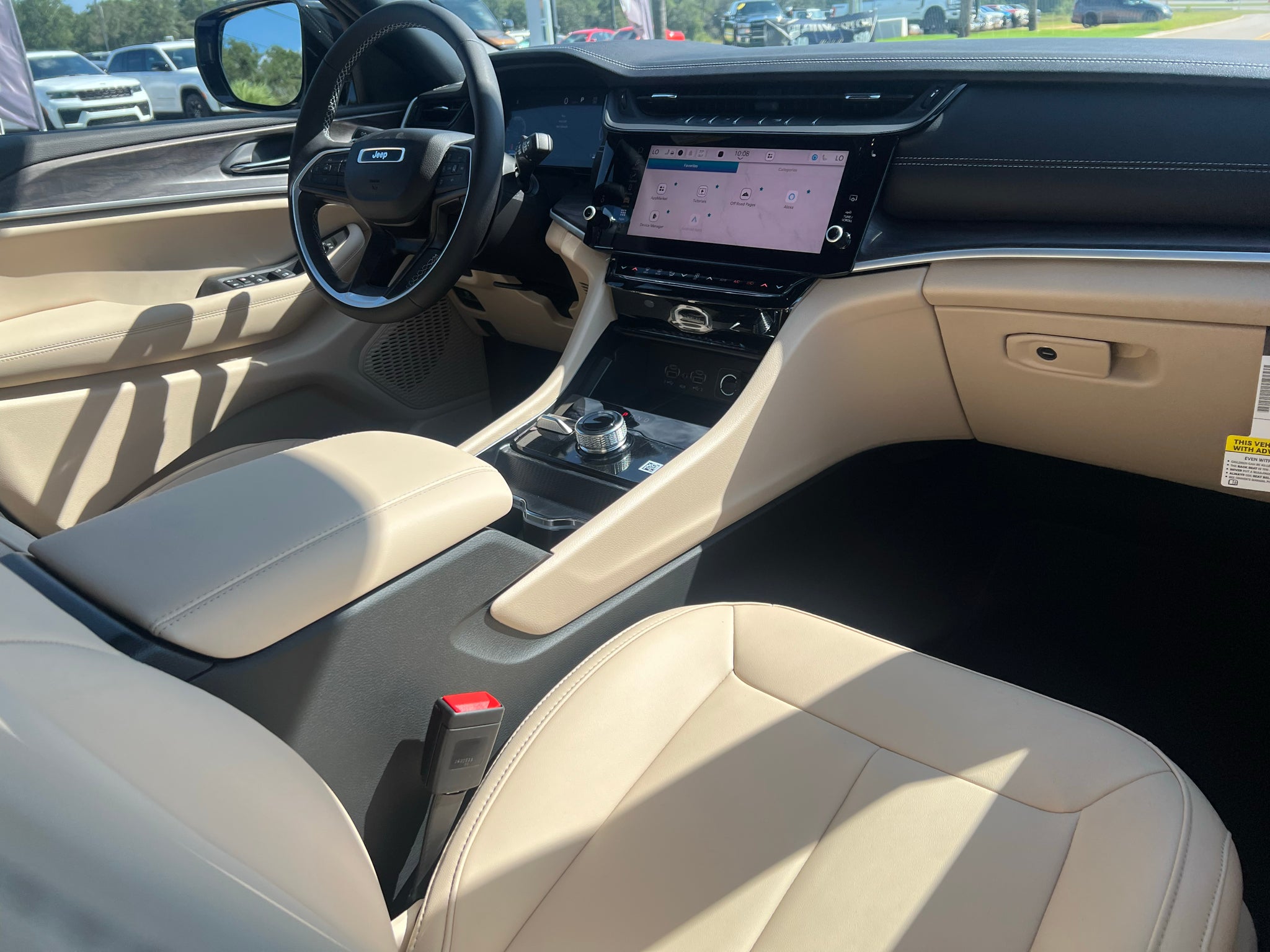 2027 Jeep Grand Cherokee L GRAND CHEROKEE L LIMITED 4X4