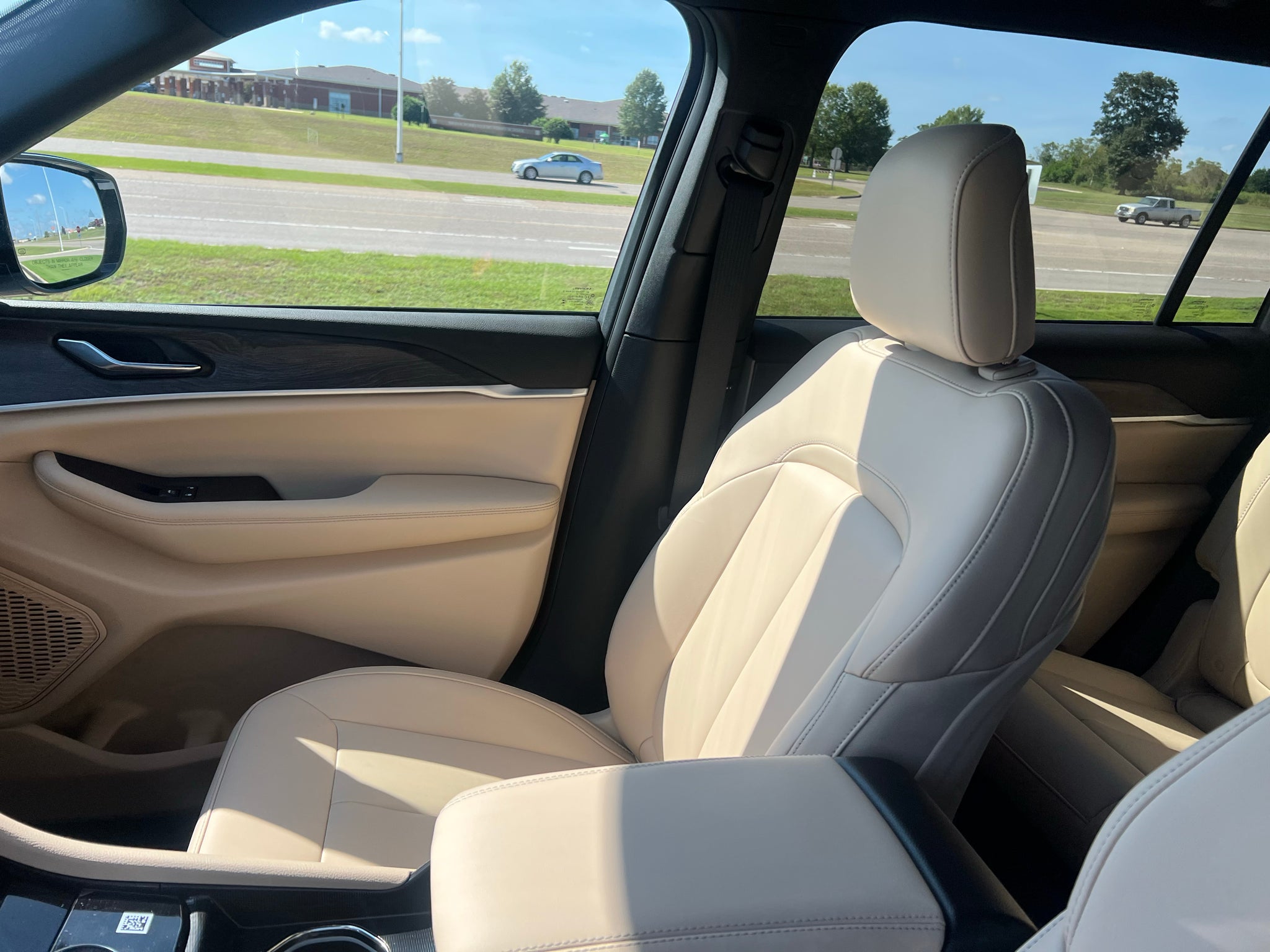 2027 Jeep Grand Cherokee L GRAND CHEROKEE L LIMITED 4X4