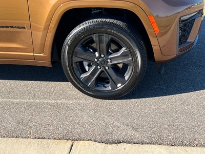 2027 Jeep Grand Cherokee L GRAND CHEROKEE L LIMITED RESERVE 4X4