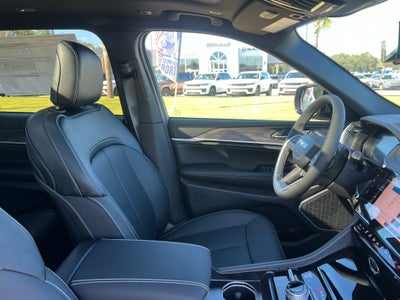2027 Jeep Grand Cherokee L GRAND CHEROKEE L LIMITED RESERVE 4X4
