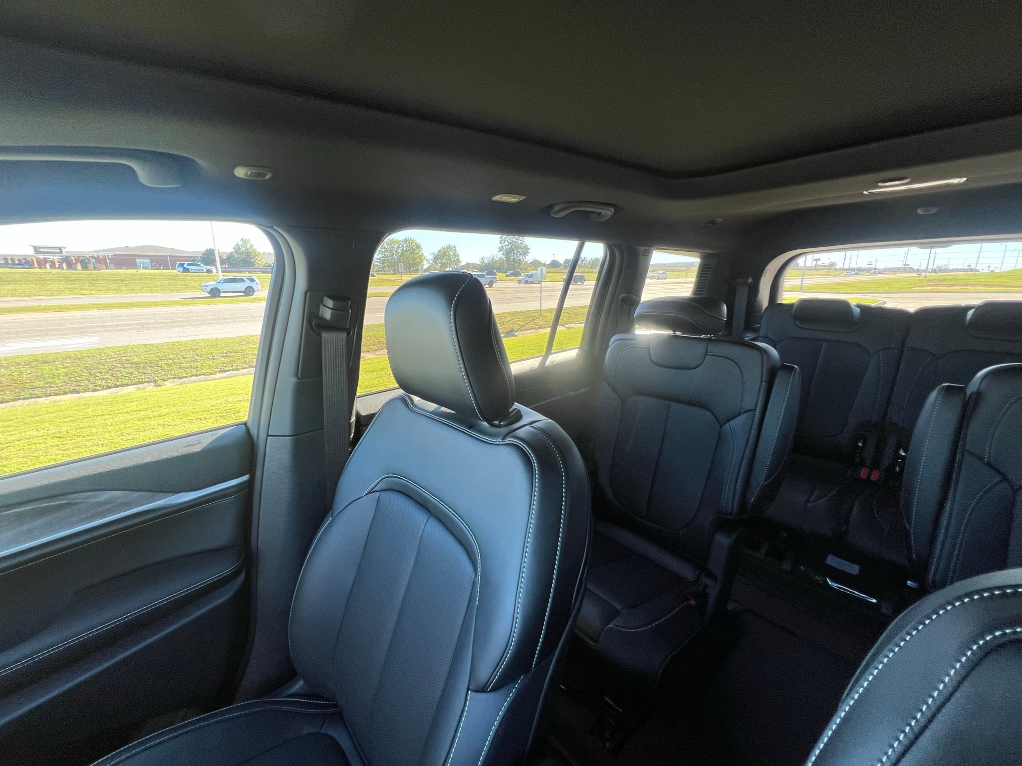 2027 Jeep Grand Cherokee L GRAND CHEROKEE L LIMITED RESERVE 4X4