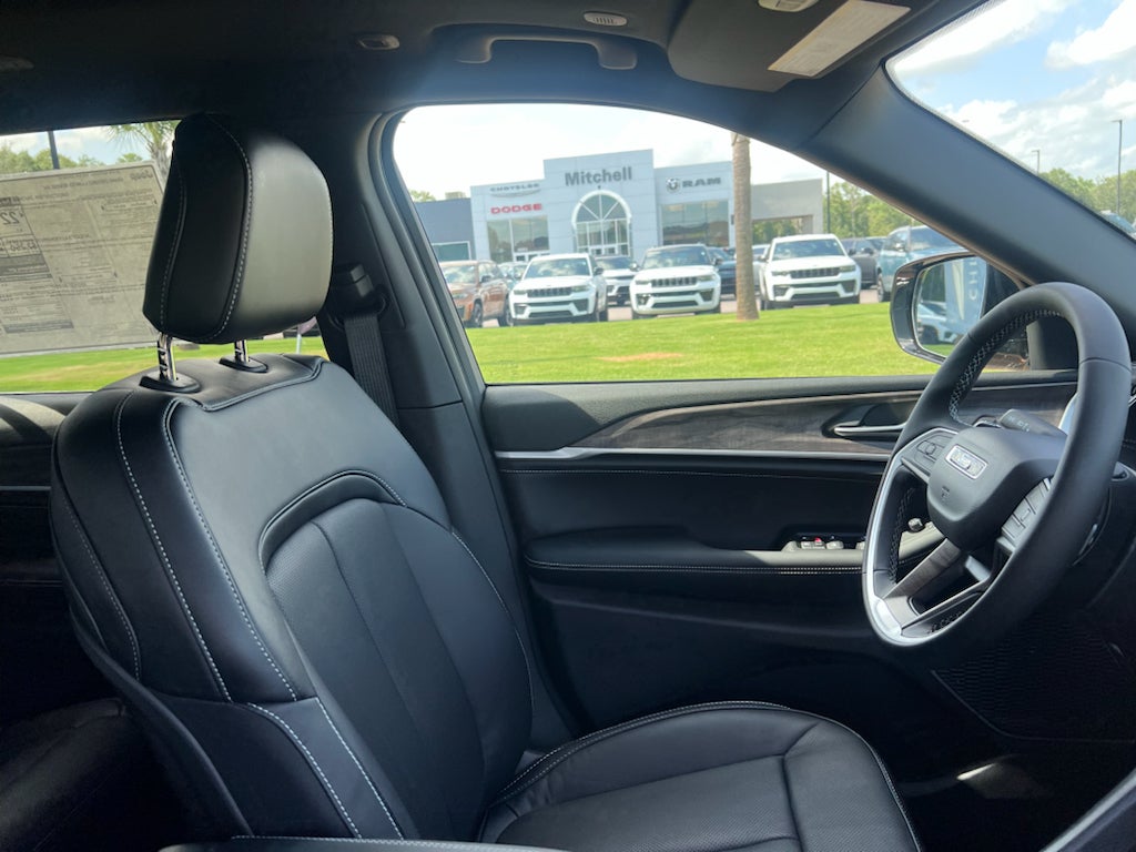 2026 Jeep Grand Cherokee L GRAND CHEROKEE L LIMITED RESERVE 4X4