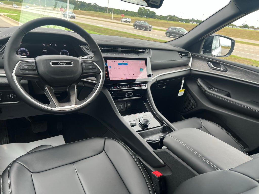 2027 Jeep Grand Cherokee L Limited