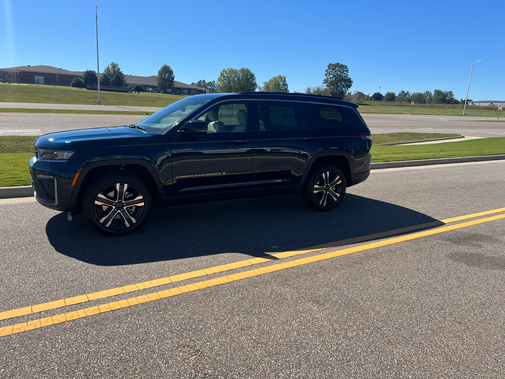 2027 Jeep Grand Cherokee L GRAND CHEROKEE L LIMITED 4X4