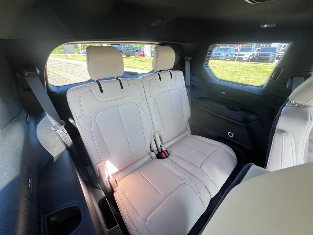 2026 Jeep Grand Cherokee L GRAND CHEROKEE L LIMITED 4X4