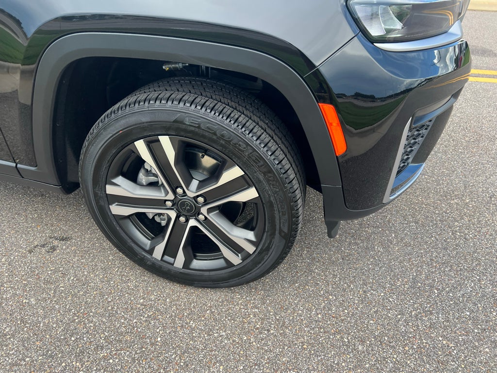 2027 Jeep Grand Cherokee L Limited