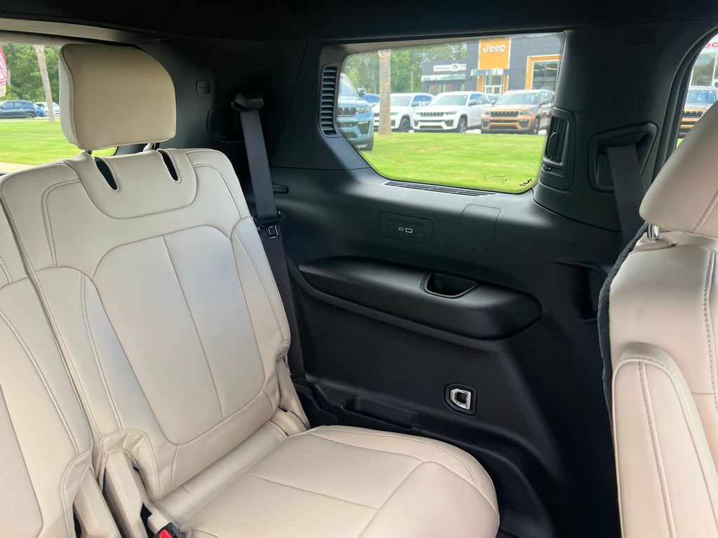 2027 Jeep Grand Cherokee L Limited