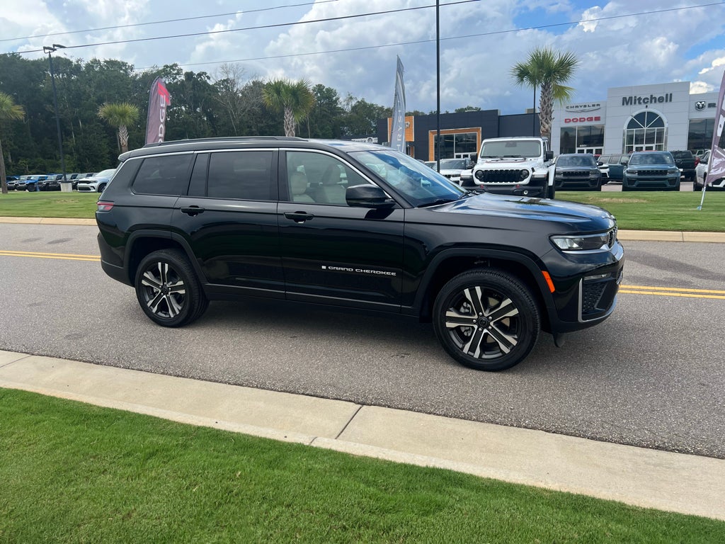 2027 Jeep Grand Cherokee L Limited