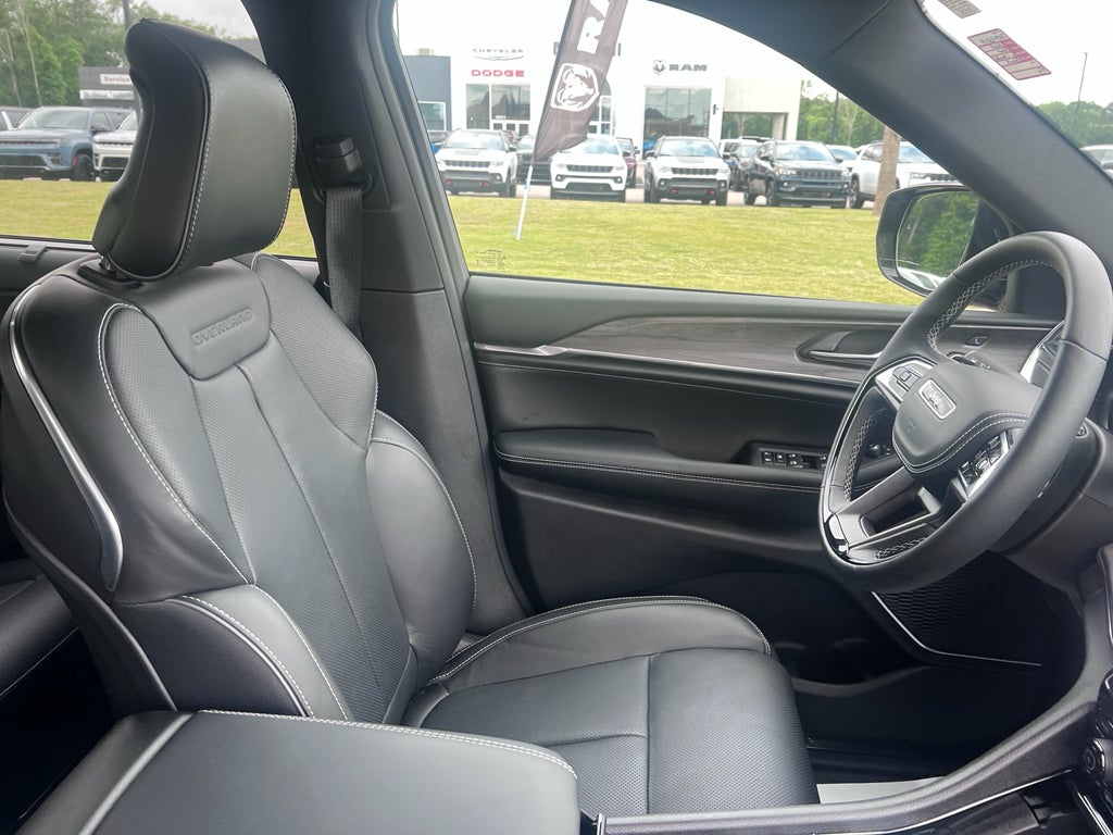 2025 Jeep Grand Cherokee L Overland 4x4