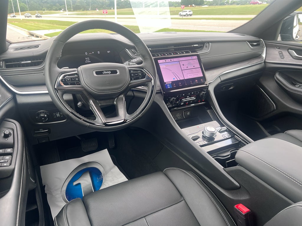 2025 Jeep Grand Cherokee L Overland 4x4