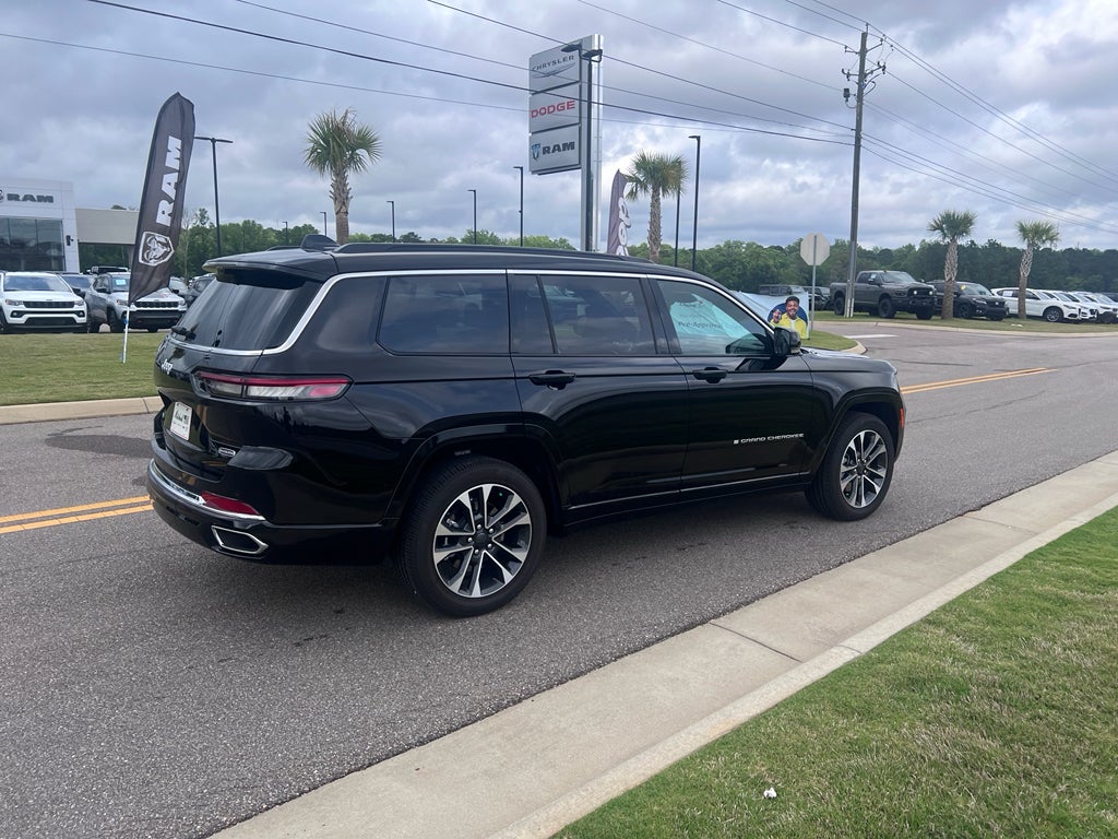 2025 Jeep Grand Cherokee L Overland 4x4