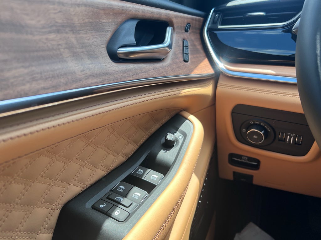 2026 Jeep Grand Cherokee L GRAND CHEROKEE L SUMMIT 4X4