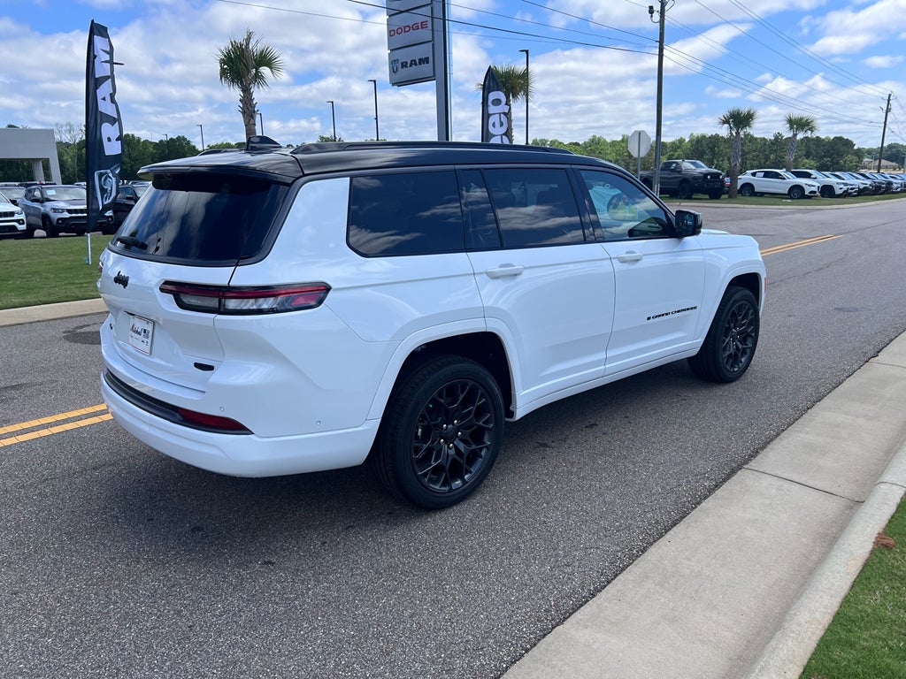 2026 Jeep Grand Cherokee L GRAND CHEROKEE L SUMMIT 4X4