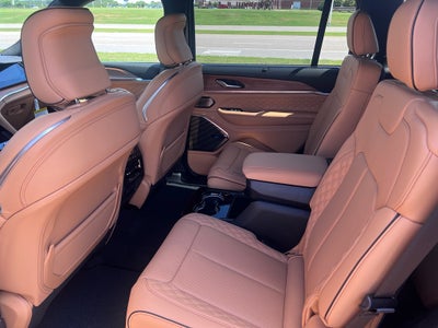 2026 Jeep Grand Cherokee L GRAND CHEROKEE L SUMMIT 4X4