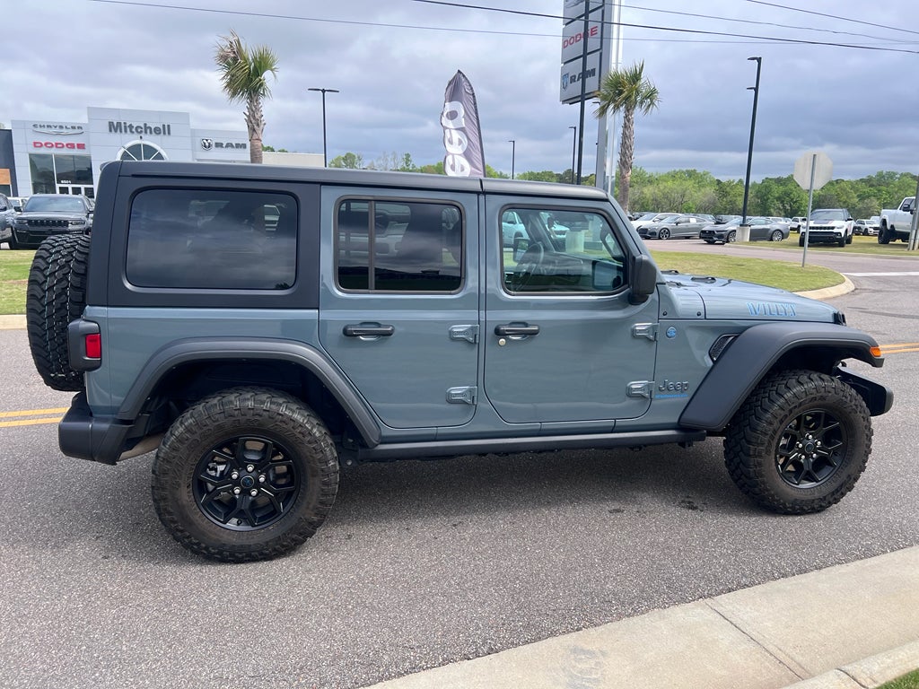 2025 Jeep Wrangler 4xe Willys