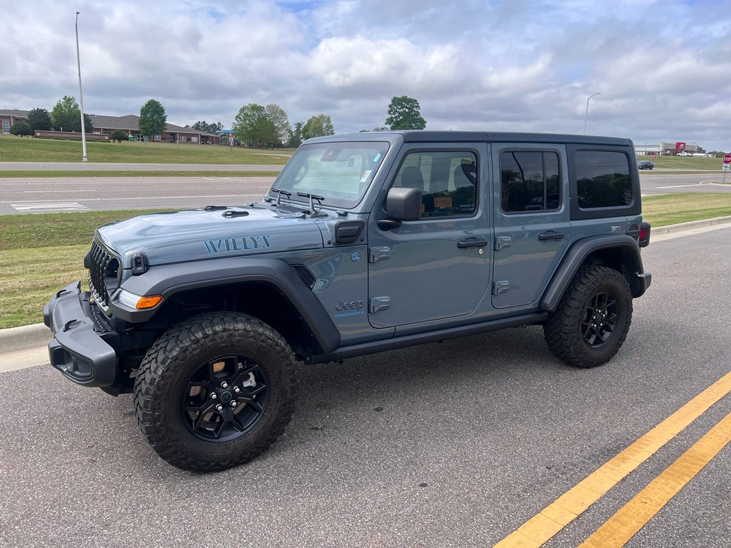 2025 Jeep Wrangler 4xe Willys