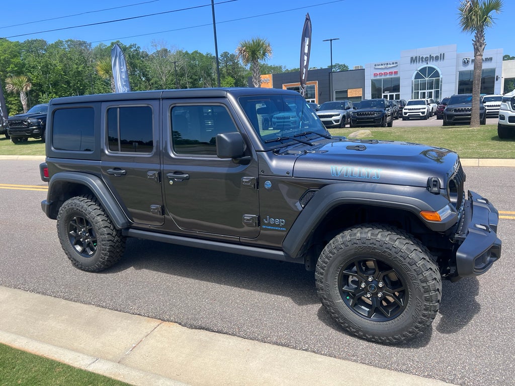 2025 Jeep Wrangler 4xe Willys