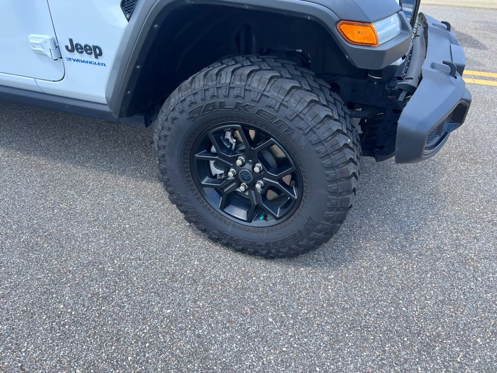 2025 Jeep Wrangler 4xe Willys