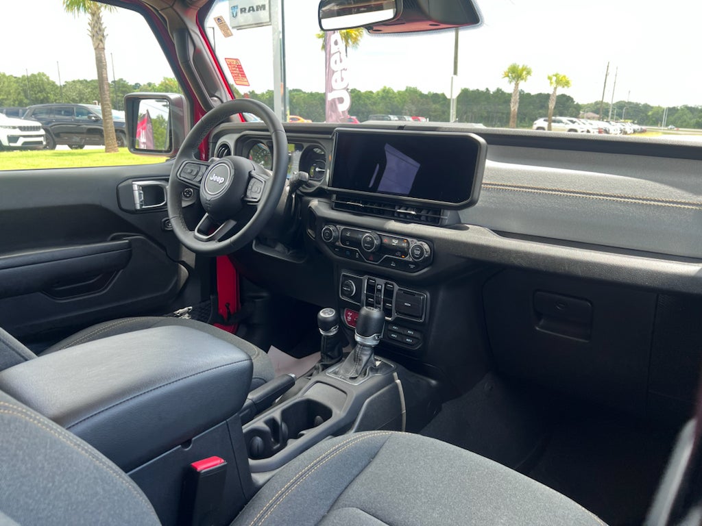 2025 Jeep Wrangler 4xe Willys