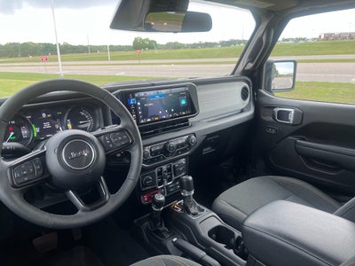 2025 Jeep Wrangler 4xe Willys