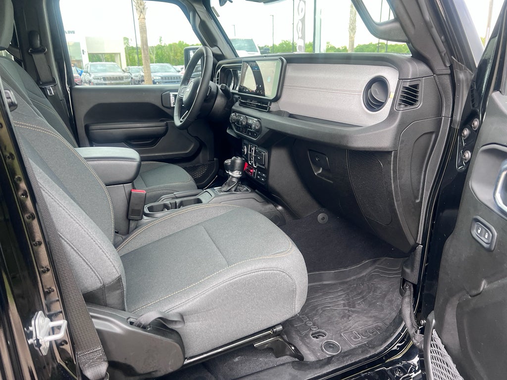 2025 Jeep Wrangler 4xe Willys