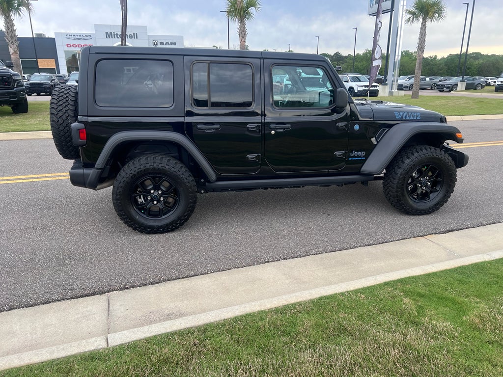 2025 Jeep Wrangler 4xe Willys
