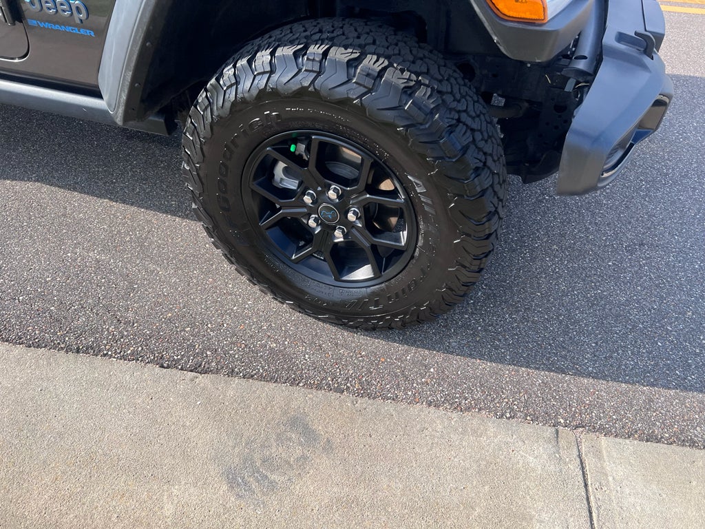 2025 Jeep Wrangler 4xe Willys