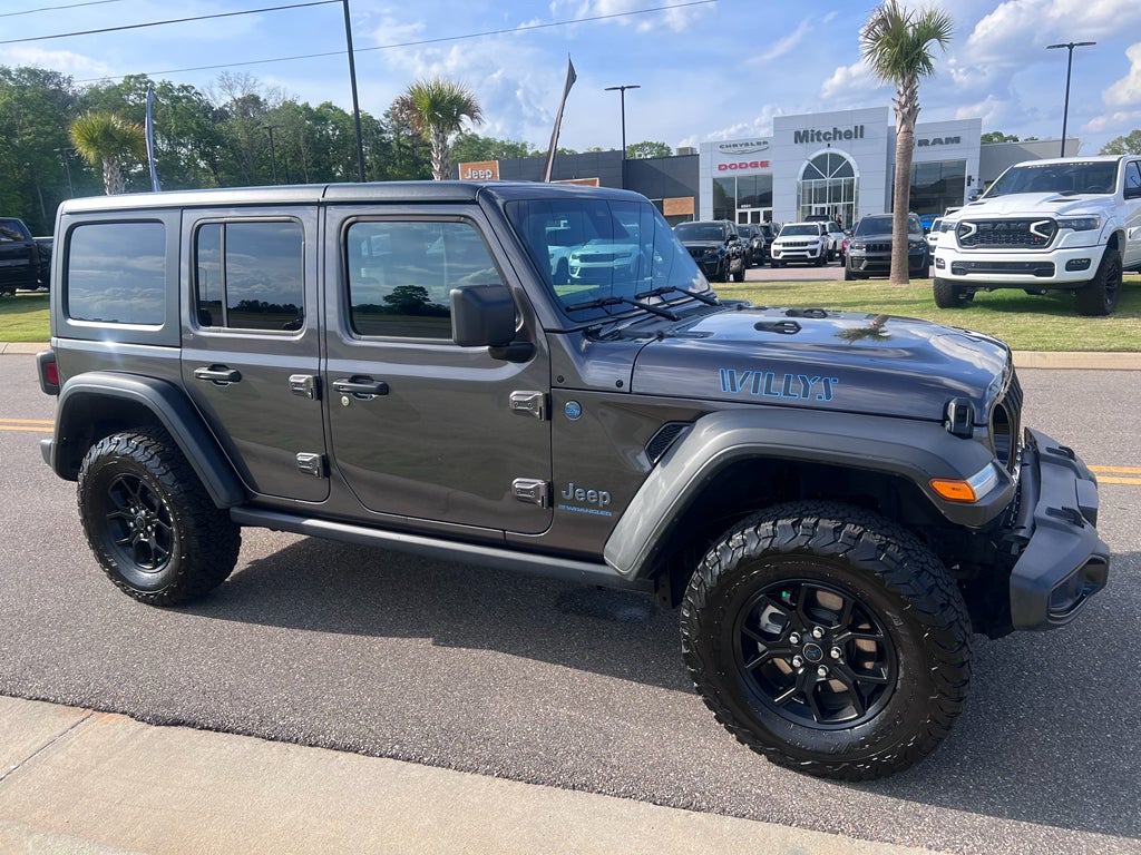 2025 Jeep Wrangler 4xe Willys