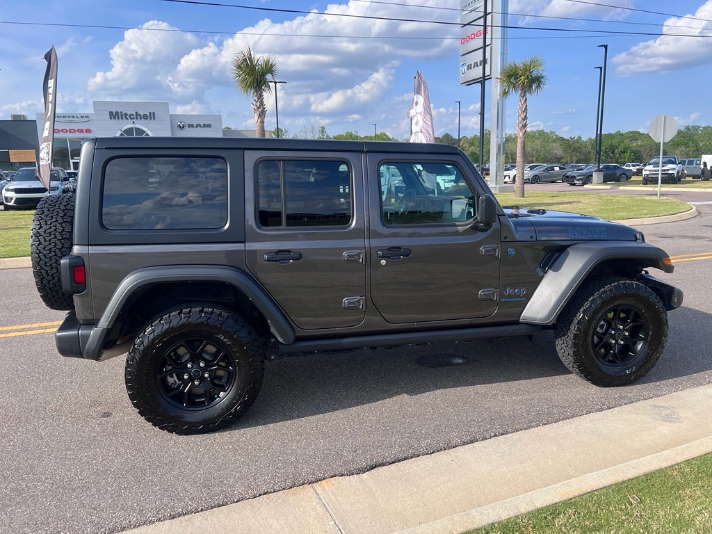 2025 Jeep Wrangler 4xe Willys