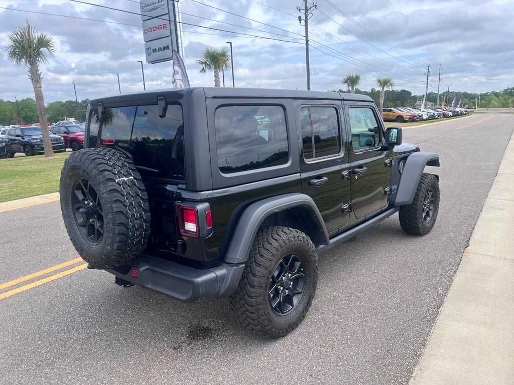 2025 Jeep Wrangler 4xe Willys