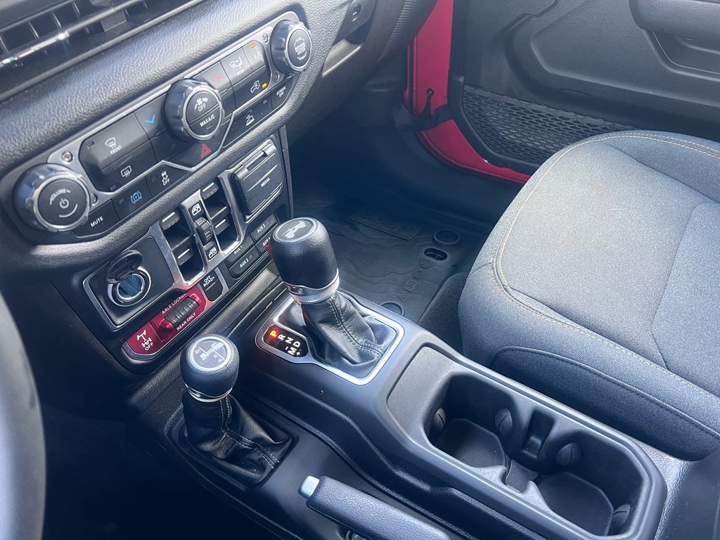 2025 Jeep Wrangler 4xe Willys