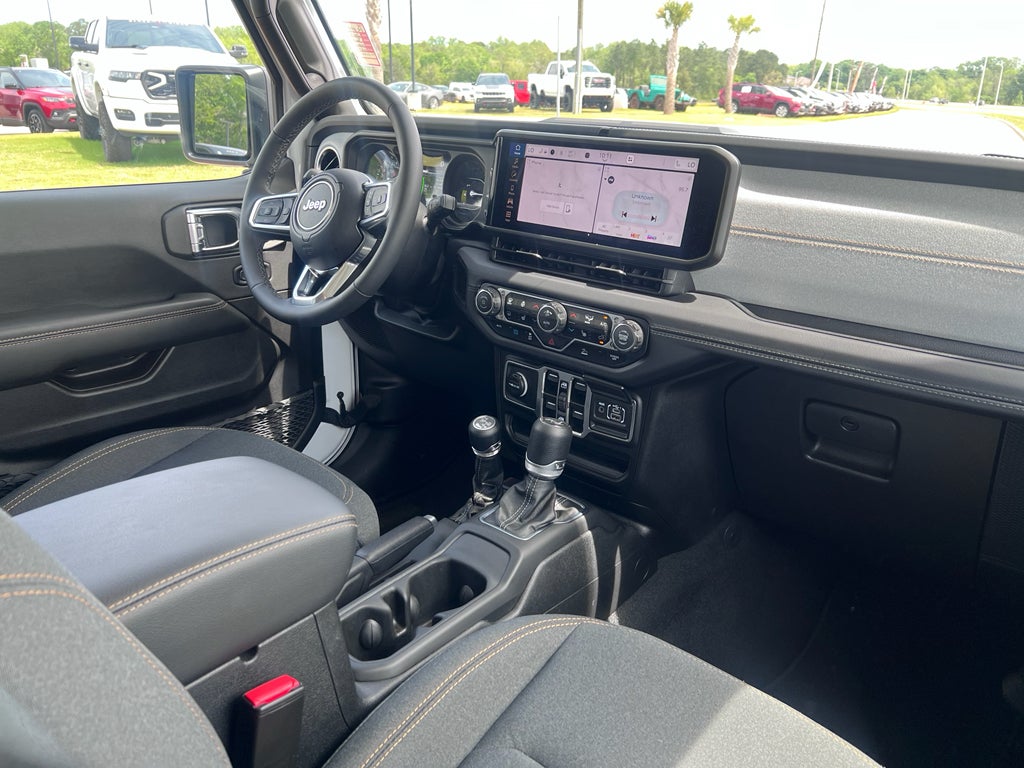 2025 Jeep Wrangler 4xe Sahara