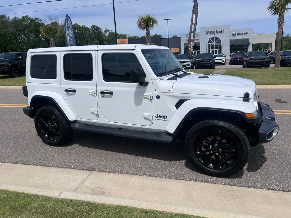 2025 Jeep Wrangler 4xe Sahara