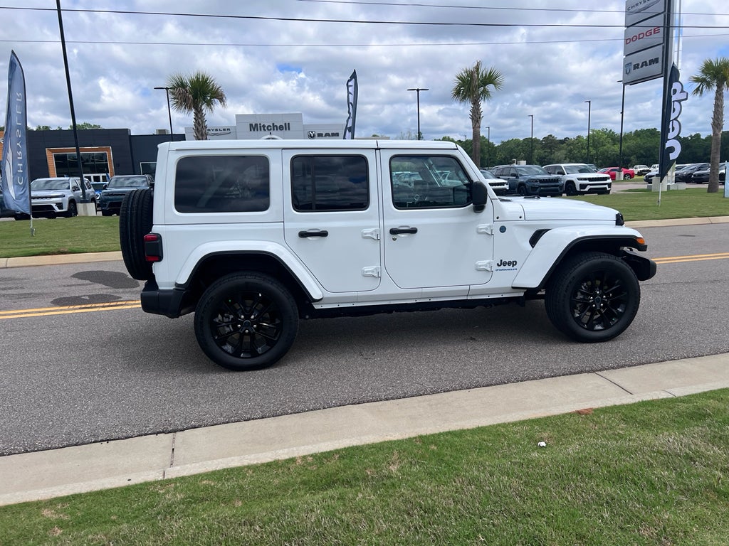 2025 Jeep Wrangler 4xe Sahara 4xe