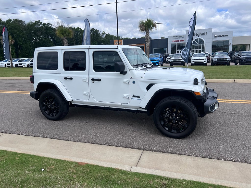 2025 Jeep Wrangler 4xe Sahara 4xe