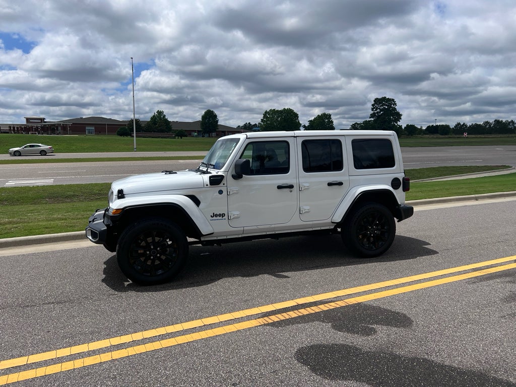 2025 Jeep Wrangler 4xe Sahara 4xe