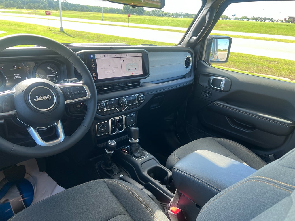 2025 Jeep Wrangler 4xe Sahara 4xe