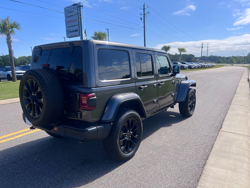2025 Jeep Wrangler 4xe Sahara 4xe