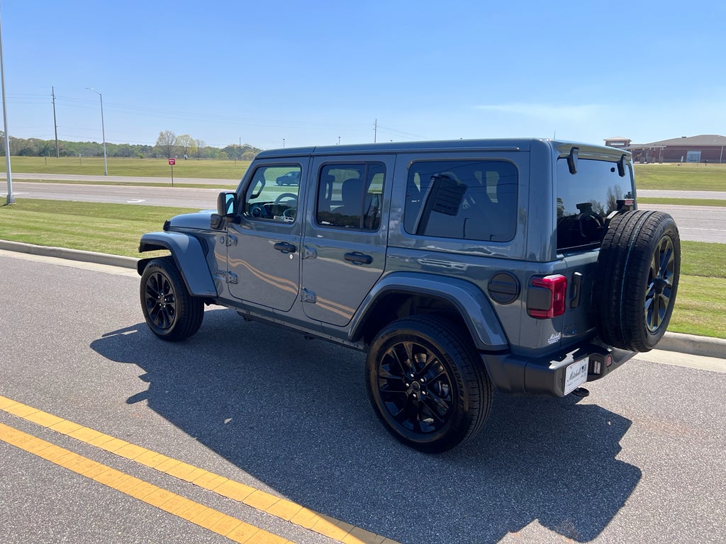 2025 Jeep Wrangler 4xe Sahara 4xe