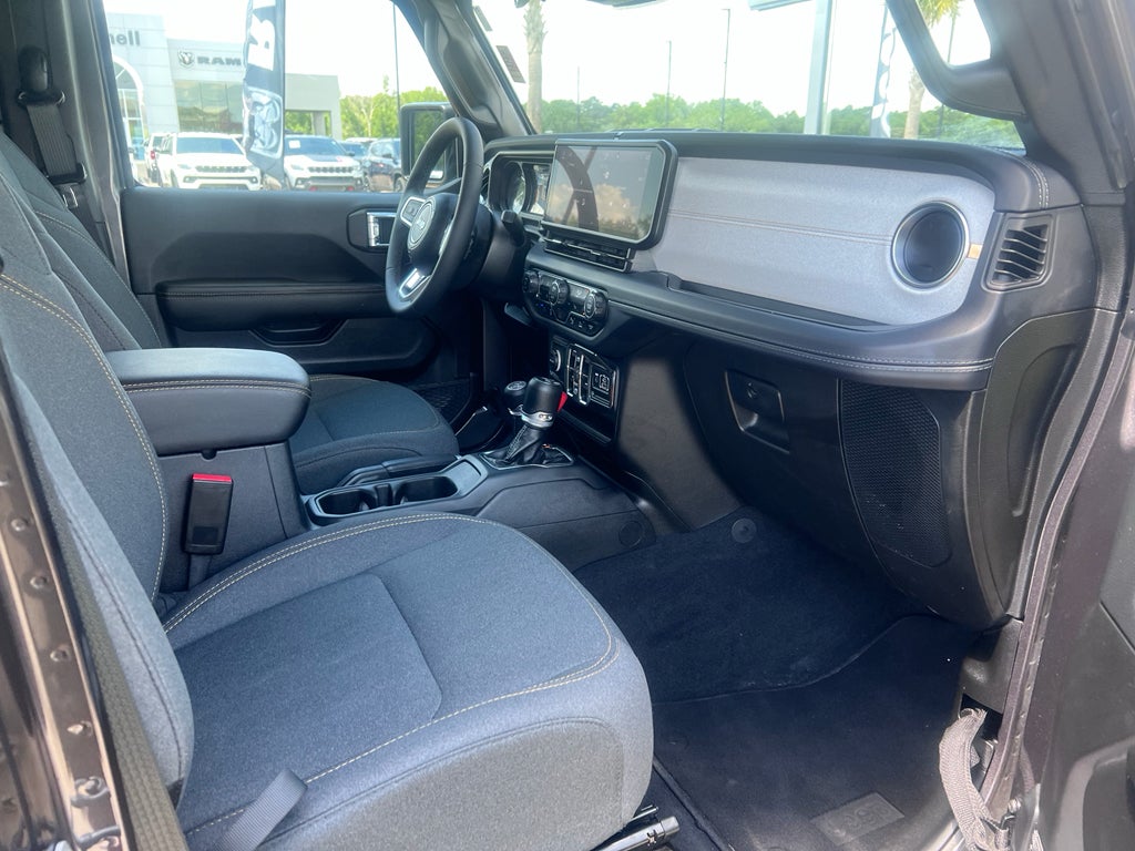 2025 Jeep Wrangler 4xe Sahara 4xe