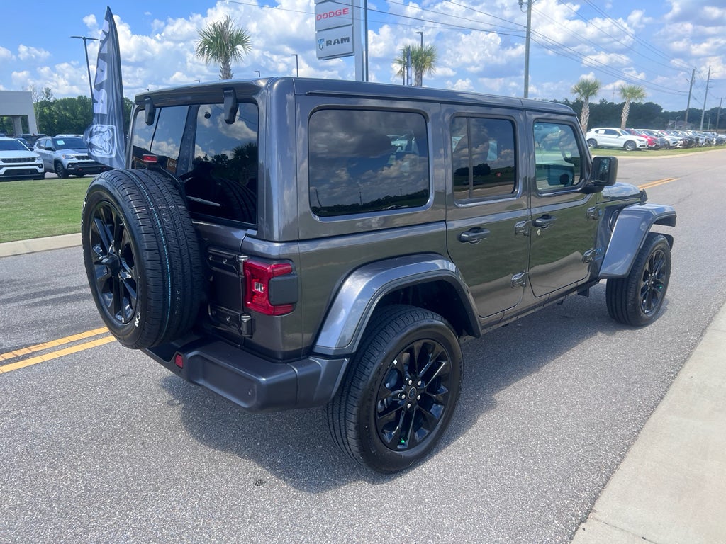 2025 Jeep Wrangler 4xe Sahara 4xe