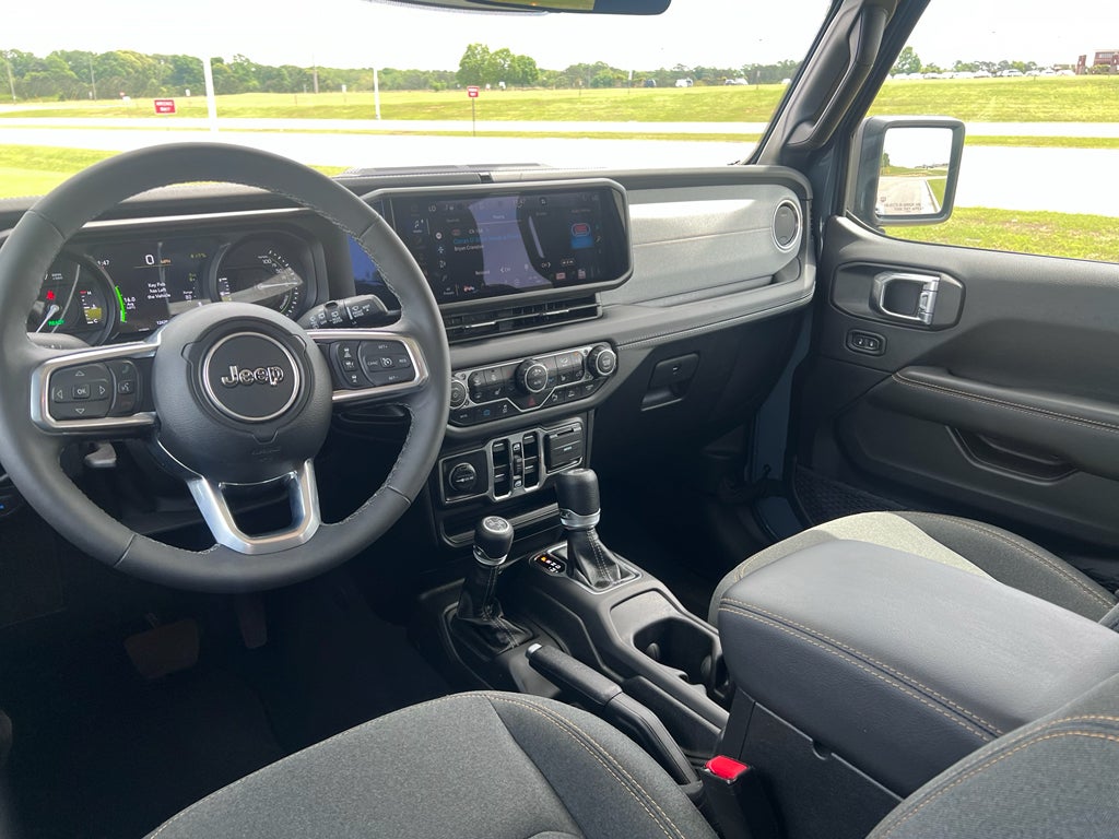 2025 Jeep Wrangler 4xe Sahara