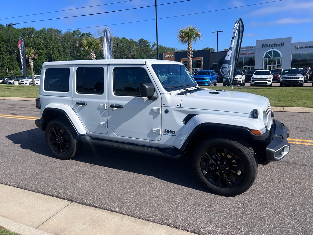 2025 Jeep Wrangler 4xe Sahara
