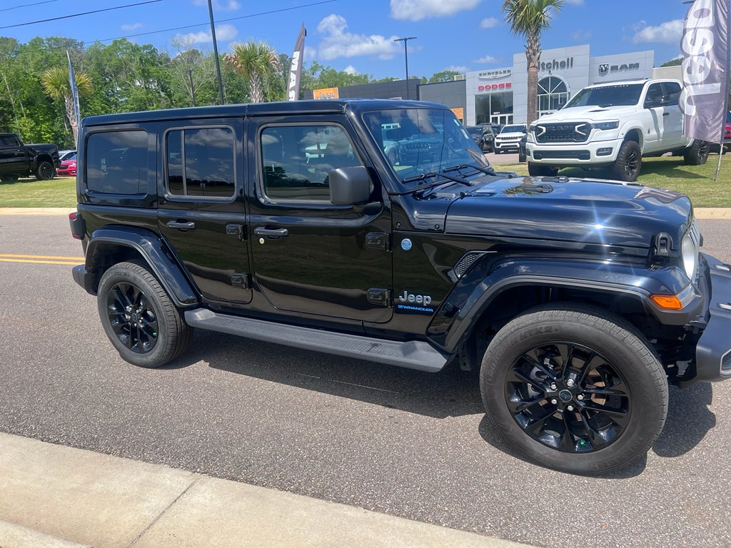 2025 Jeep Wrangler 4xe Sahara