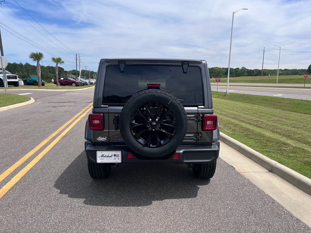 2025 Jeep Wrangler 4xe Sahara
