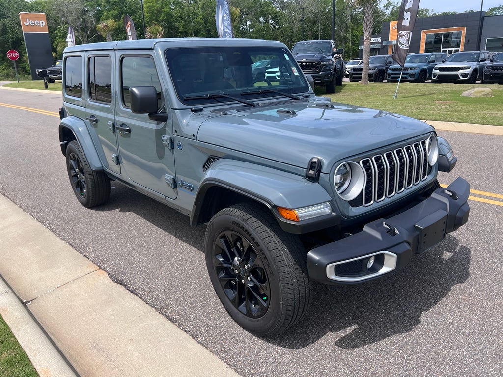 2025 Jeep Wrangler 4xe Sahara